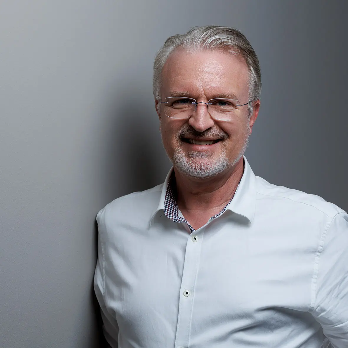 Dr. Alexander Batrina in der Zahnklinik Wien Döbling